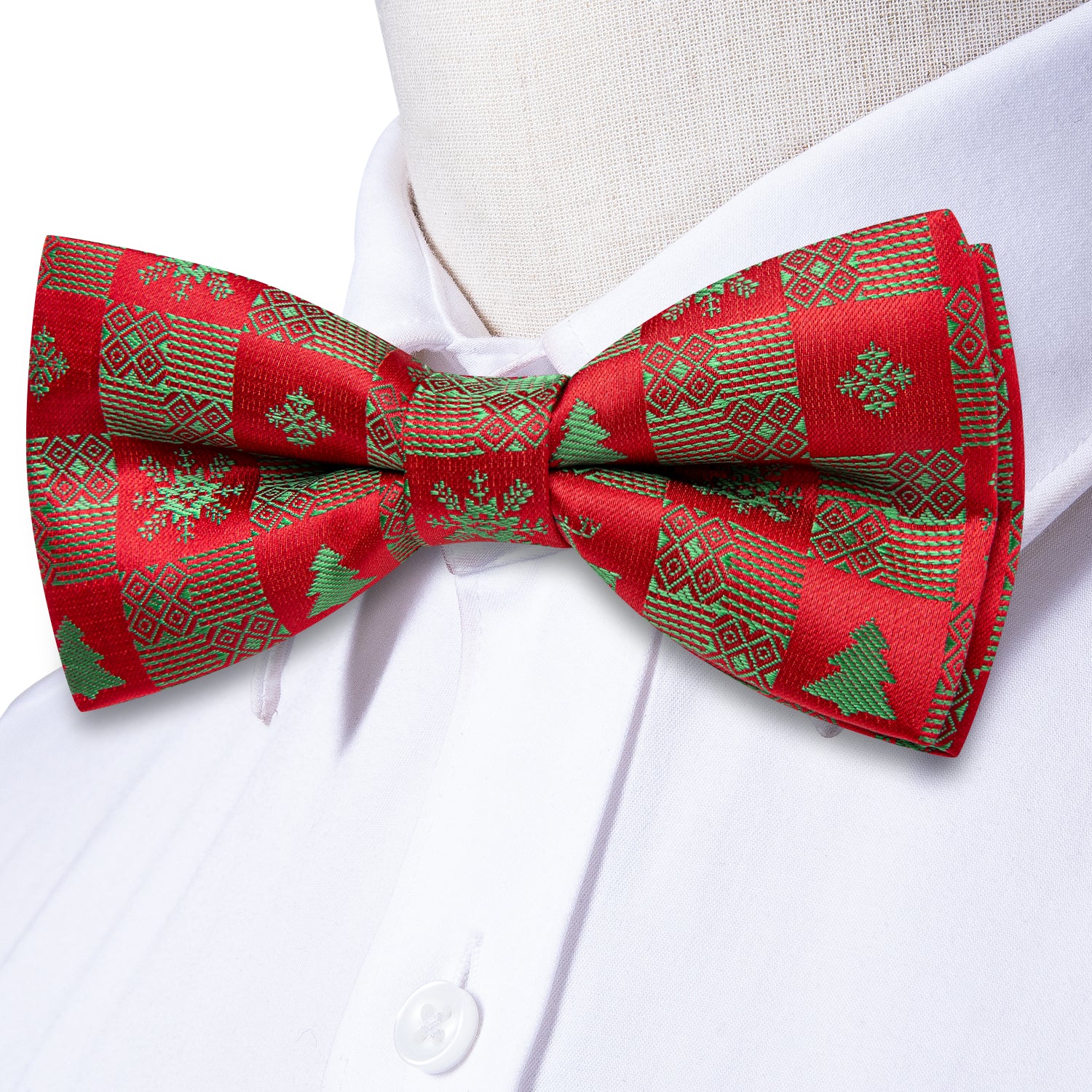 Christmas Red Green Novelty Pre-tied Bow Tie Hanky Cufflinks Set