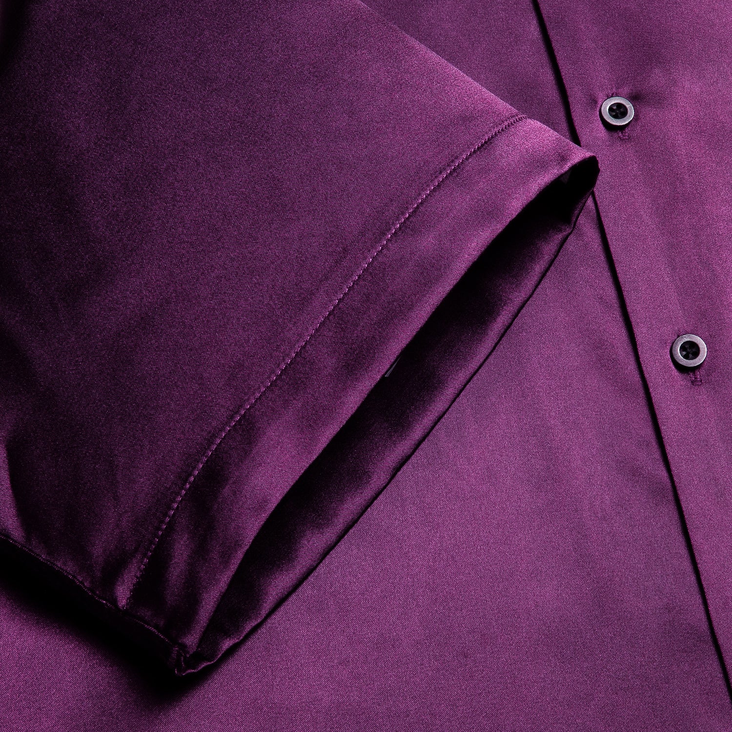 Deep Purple Solid Satin Men's Short Sleeve Shirt